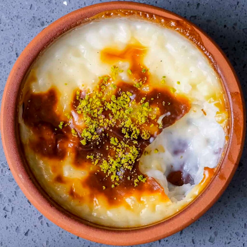 Sütlaç (Turkish Rice Pudding)